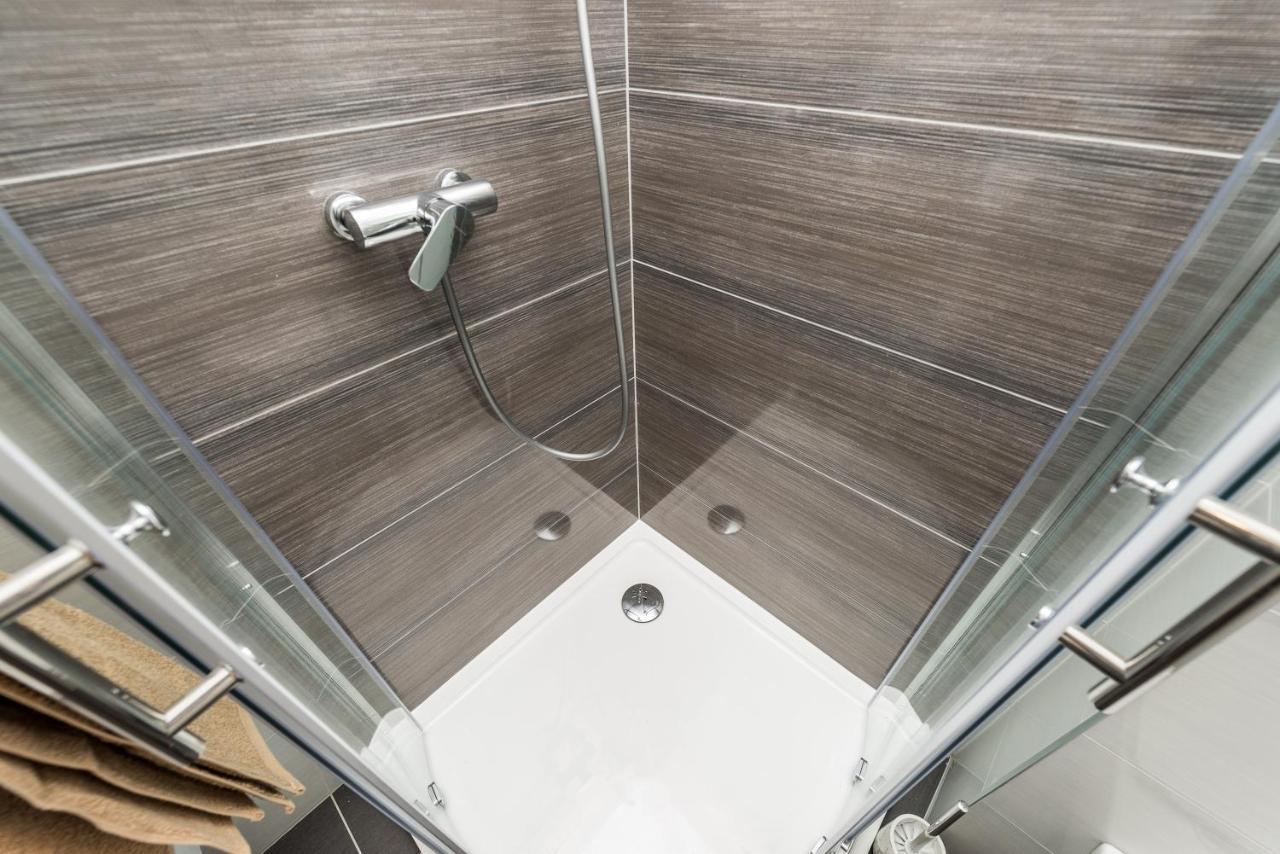מאנדרה Zoran Brand New Modern Apartments מראה חיצוני תמונה